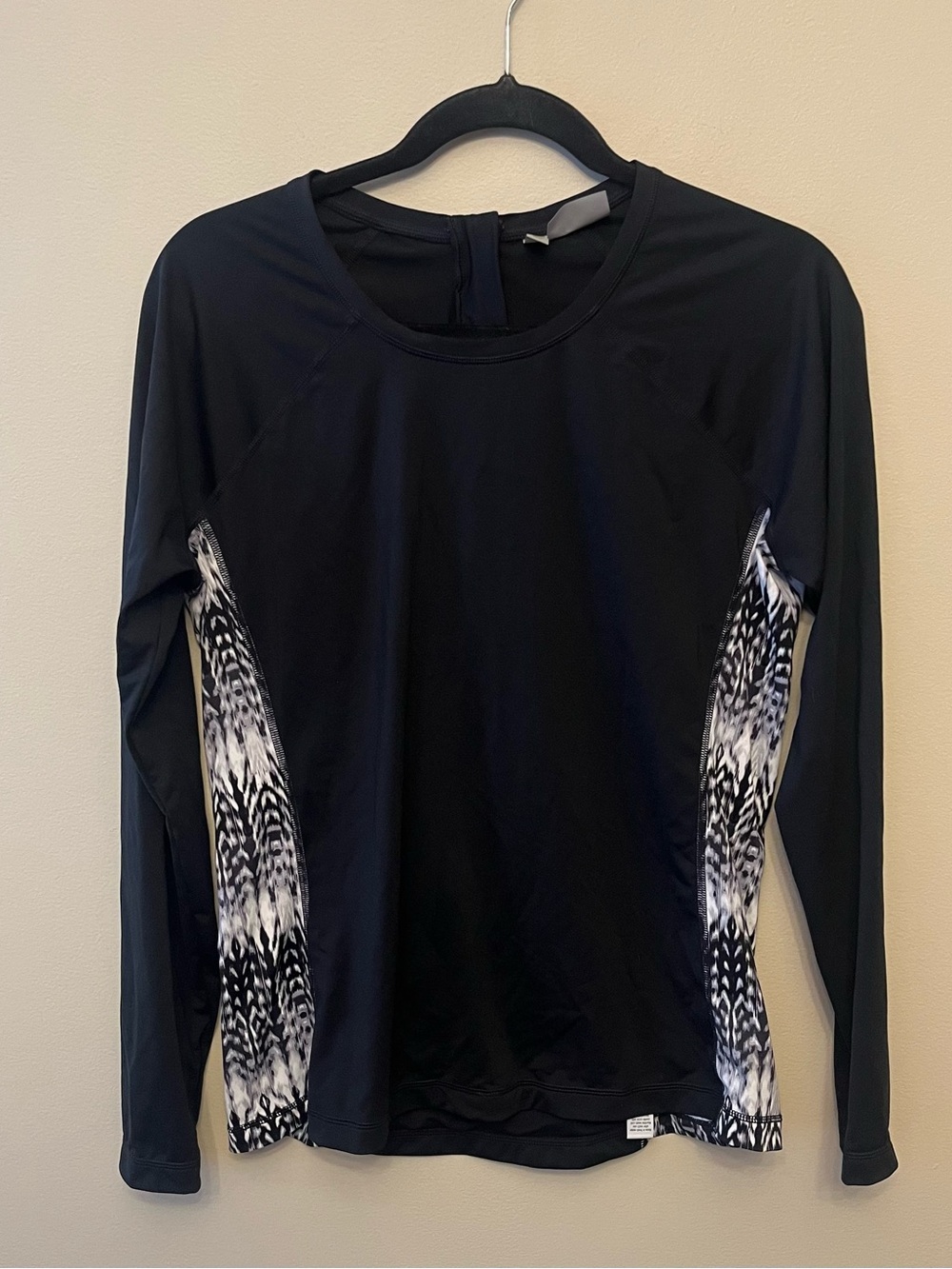 Athleta Kamala Sunstone Rash Guard Women's Size Large Long Sleeve Surf Run Swim